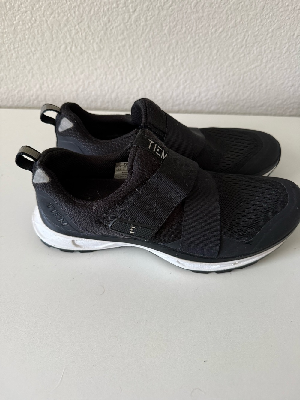 Tiem cycle shoes size 8.5